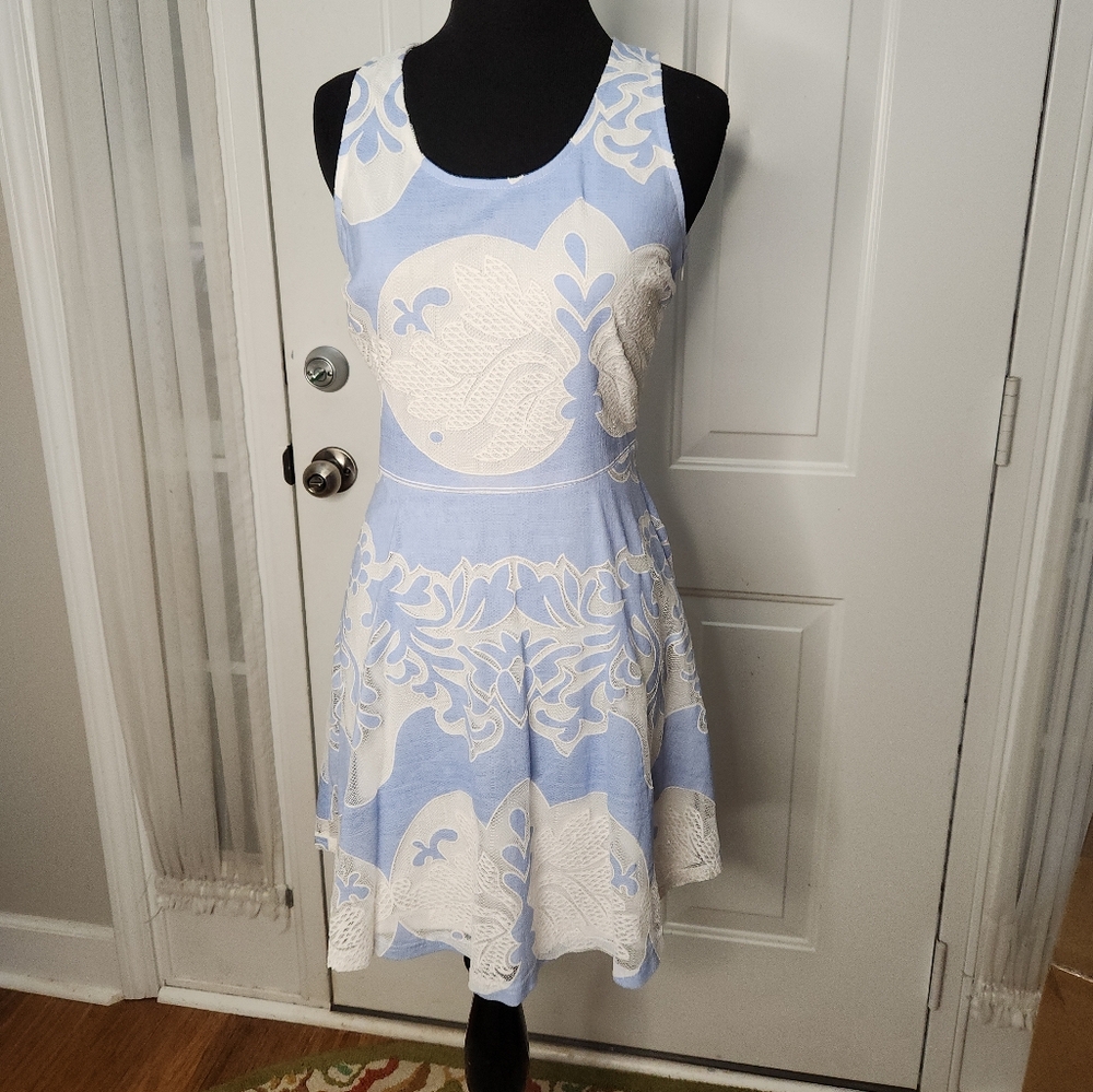 Anna Grace Lace Dress in Blue ‎ Size Small